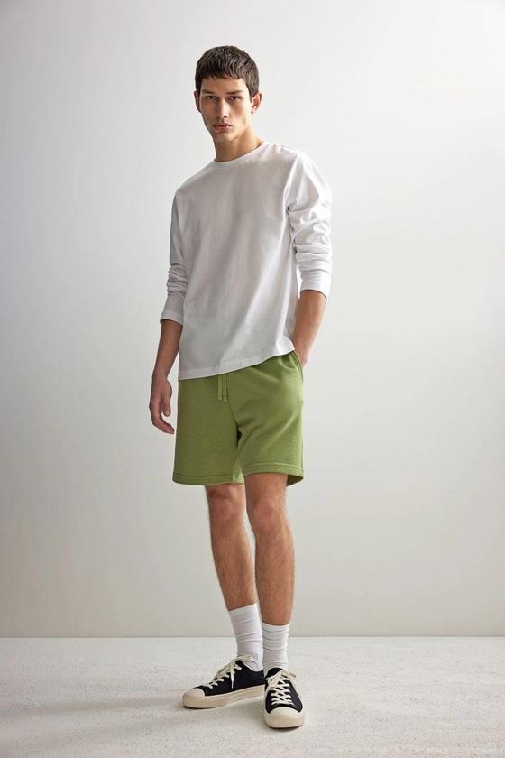 Regular Fit Sweatshorts - Green - Men | H&M US