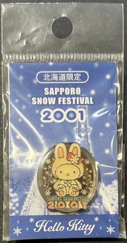 Japan Sapporo Snow Festiva 2001 Snow Rabbit Hello Kitty Enamel Pin new