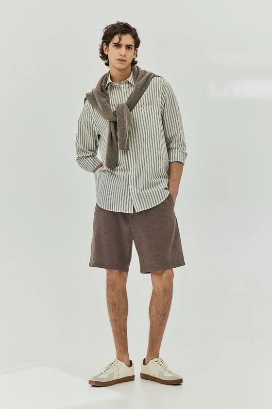 Regular Fit Shorts - Light brown - Men | H&M US
