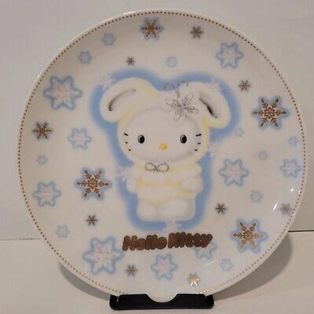 Hello Kitty Collectors Series Sanrio Co 2000 Snow Bunny Plate Japan